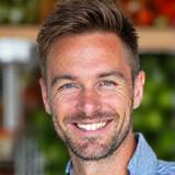Portrait of Mark Thompson, Lead Nutritionist at Grove Wisdom